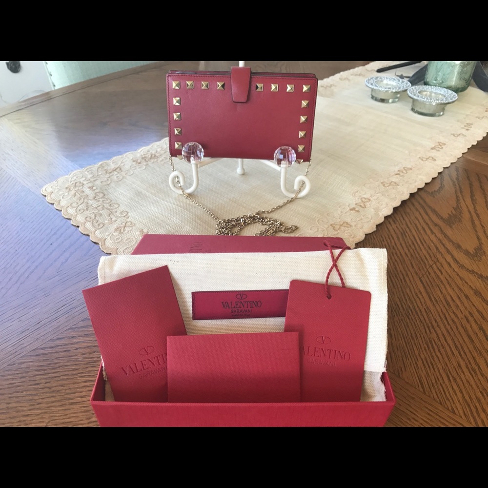 Valentino Rock Stud Cross body I phone 8 plus.